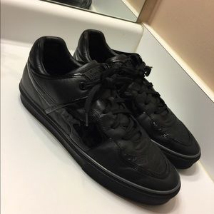 Louie Vuitton Sneakers